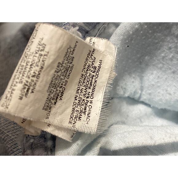 Riot Women's Blue Light Wash High Waisted Straight Tapered Denim Jeans Pants 6 - Picture 5 of 5